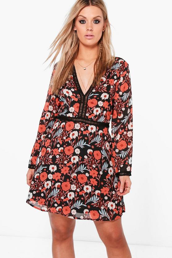 Plus Claudia Floral Plunge Shift Dress